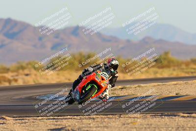 media/Nov-17-2024-CVMA (Sun) [[1fec520723]]/Race 18-Supersport Middleweight/